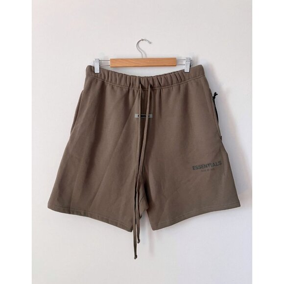Fear of God Essentials Sweatshort Taupe Size Medium - Picture 2 of 6